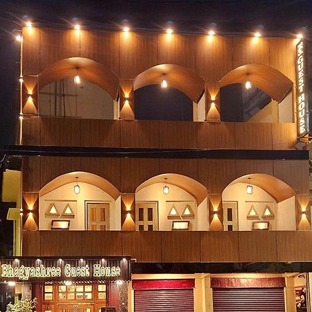 Bhagyashree Guest House 2 Km To Vishwanath Temple, Ganga Ghat Parking Available Varanasi Luaran gambar